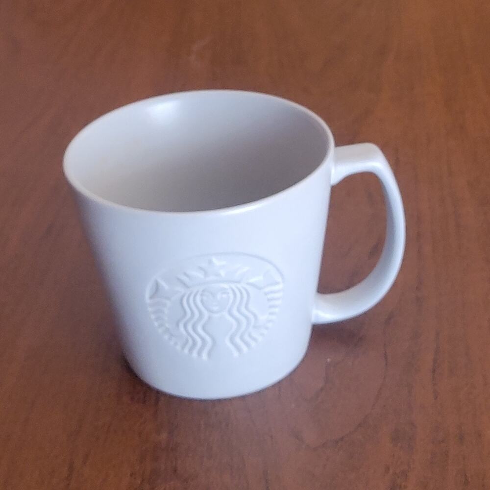 Starbucks 2020 Matte Gray Siren Coffee Mug Ceramic 12 oz.